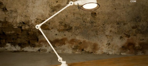 Une des versions de la lampe Djieldé disponible chez Produit Intérieur Brut…